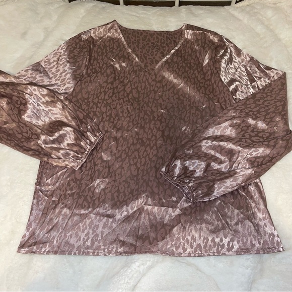 Shein Printed Blouse - Picture 1 of 10